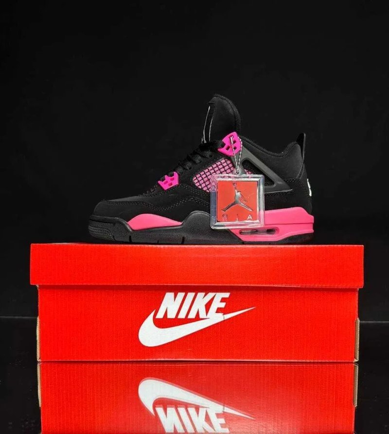 Женские кроссовки Nike Jordan 4 "Black Pink" Размеры 36-41 — фото 6
