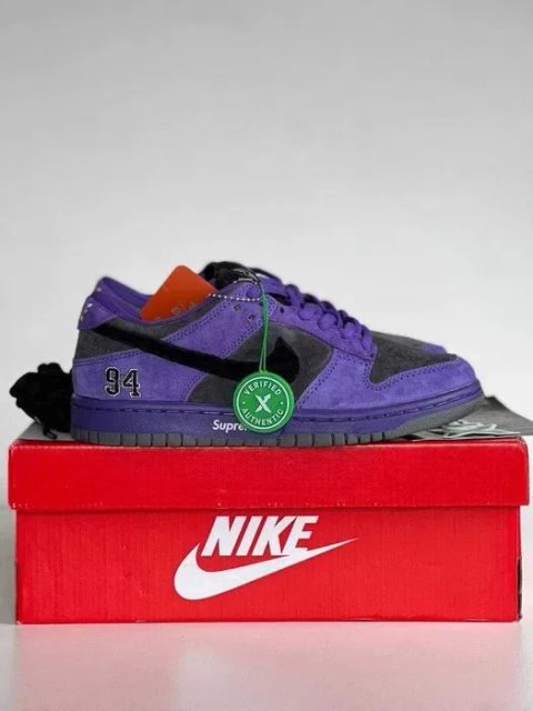 Женские кроссовки Nike SB Dunk x Supreme Purple. Размеры 36-40