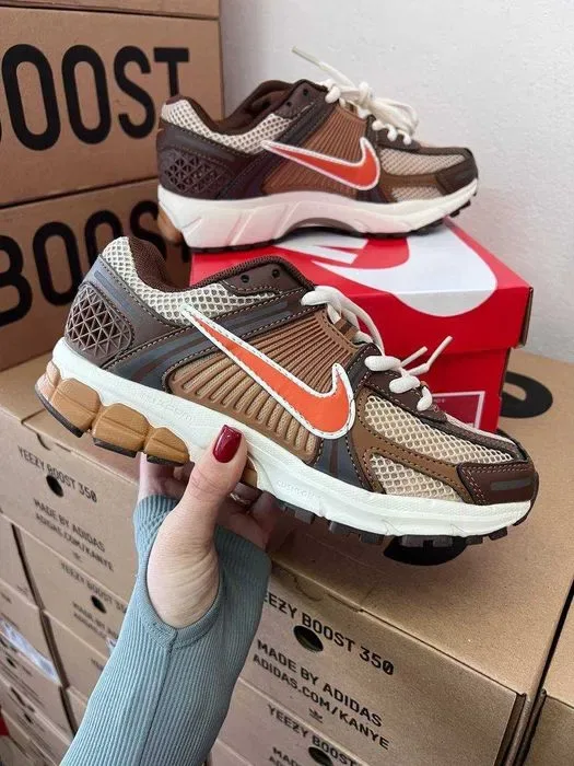 Женские кроссовки Nike Vomero 5 brown / Найк Вомеро 36 37 38 39 40 — фото 2
