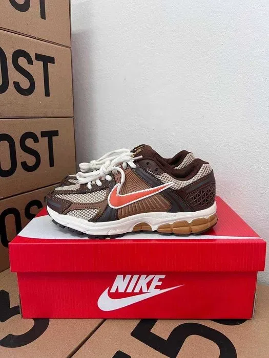 Женские кроссовки Nike Vomero 5 brown / Найк Вомеро 36 37 38 39 40 — фото 3