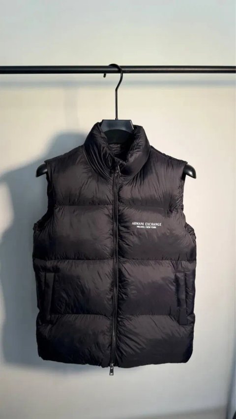 Жилетка армані armani канада гусь