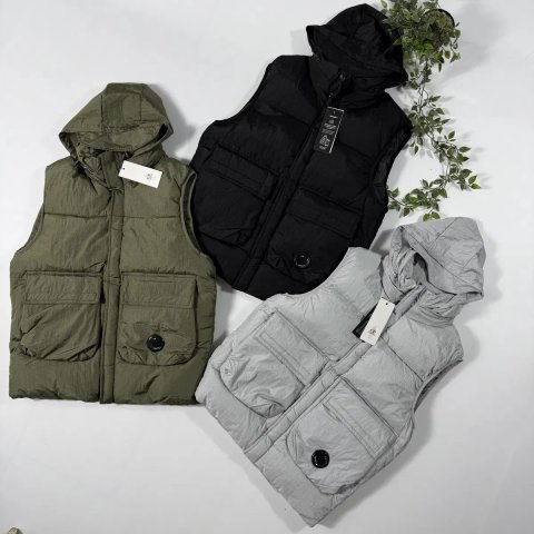 Жилетка CP Company S-XL c.p. Company сп компані ср сіпішка жилет безрукавка з лінзою на осінь