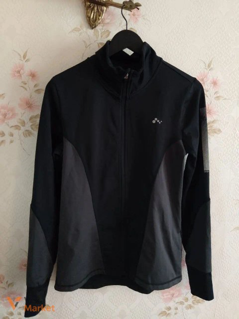 Жіноча кофта чорна розмір L, XL