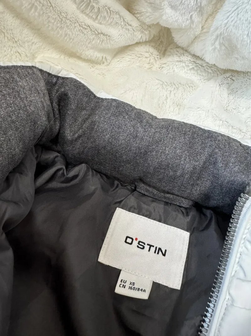 Жіноча куртка Ostin — фото 2
