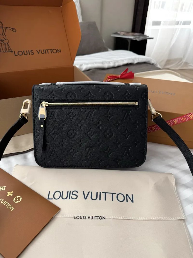 Жіноча сумка чорна Louis Vuitton Pochette metis black сумочка женская натуральная кожа кожаная луи витон шкіряна натуральна шкіра тренд — фото 3