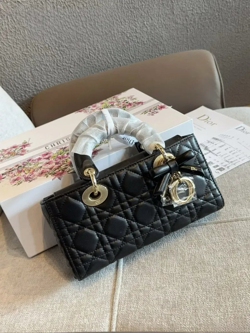 Жіноча сумка Dior Lady D-Joy 21 см чорна біла бордова кремова — фото 2