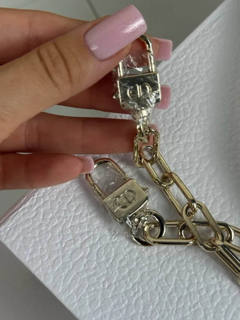 Жіноча сумка Dior Top Handle Bag біла Cannage з ремінцем — фото 6