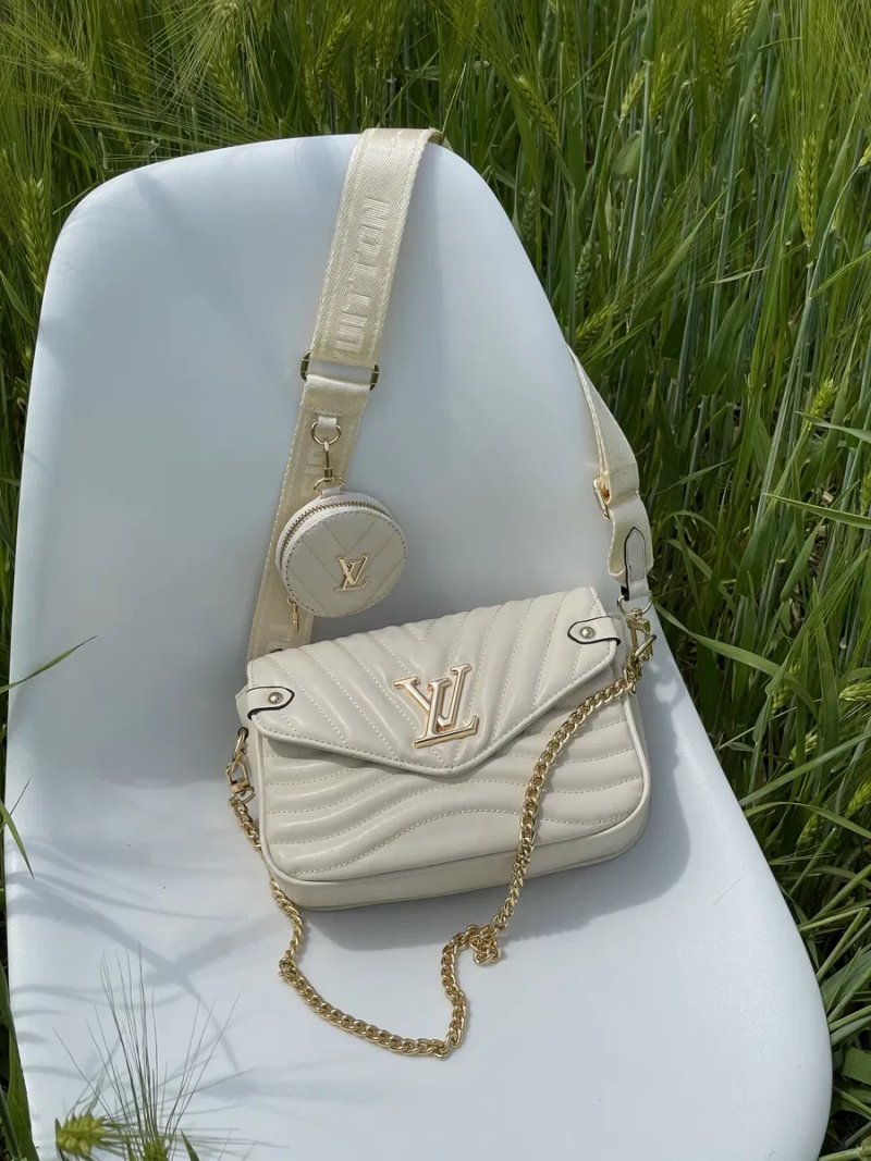 Жіноча сумка Louis Vuitton metis кроссбоди женская сумка клатч LV сумка конверт на цепочке луи витон бежева молочна — фото 2