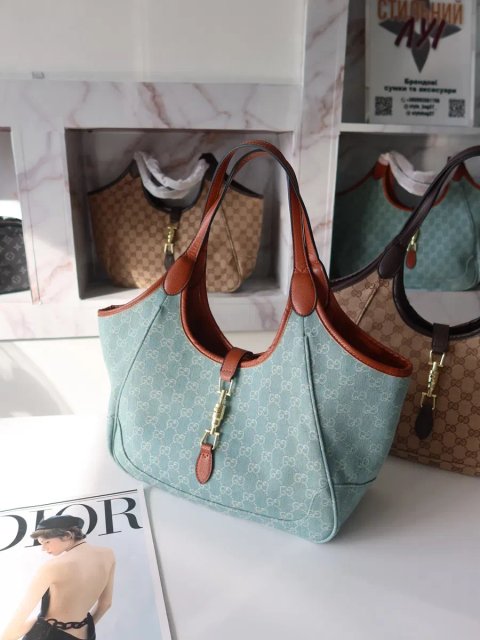 Жіноча сумка шопер джинсова денім блакитна Gucci Mercato tote bag женская сумочка шоппер деним голубая гуччи GG купити сумку тренд