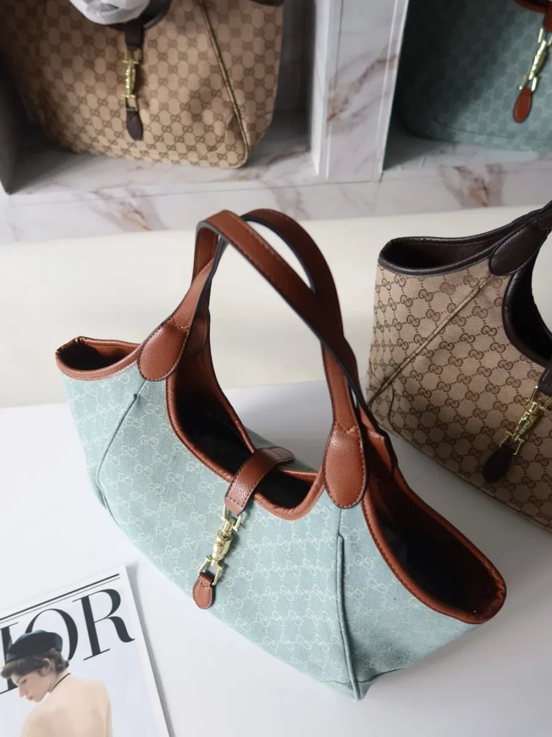 Жіноча сумка шопер джинсова денім блакитна Gucci Mercato tote bag женская сумочка шоппер деним голубая гуччи GG купити сумку тренд — фото 5