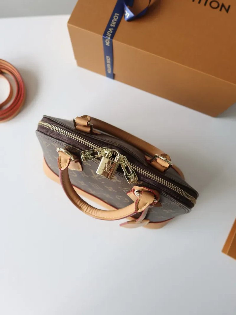 Жіноча сумка з натуральної шкіри Louis Vuitton — фото 4