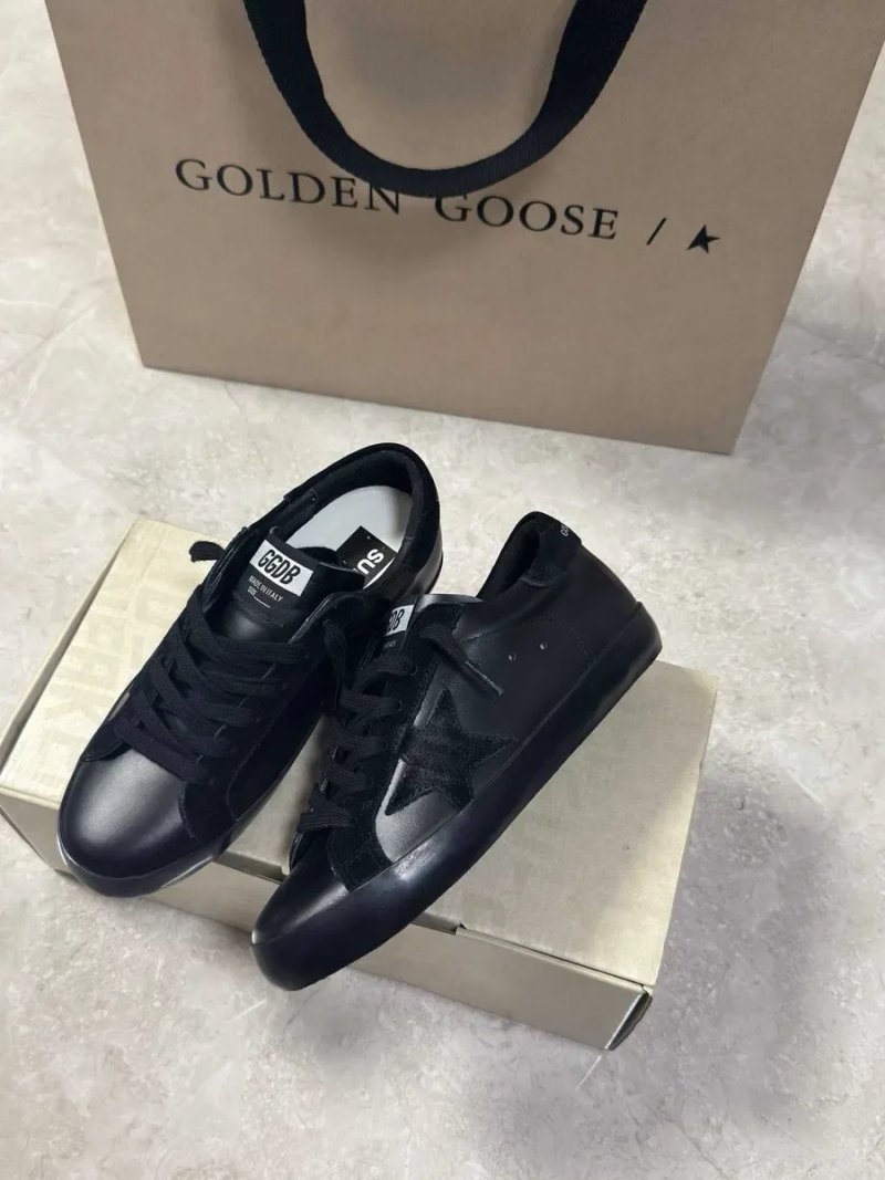 Жіночі чорні шкіряні кеди Golden Goose Super-Star з чорною зіркою GGDB Голден Гус кеды кроссовки — фото 4
