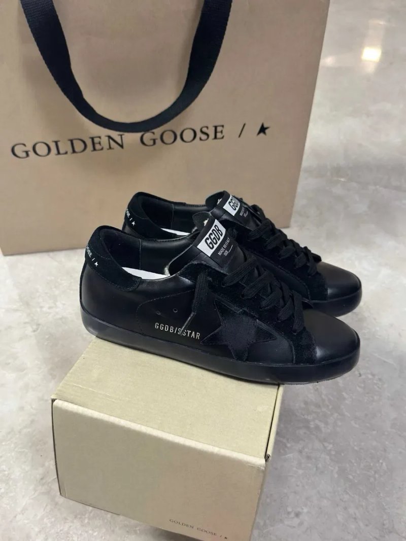 Жіночі чорні шкіряні кеди Golden Goose Super-Star з чорною зіркою GGDB Голден Гус кеды кроссовки — фото 5