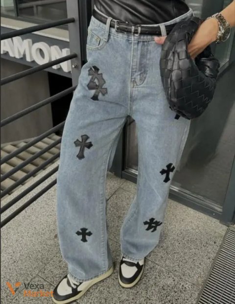 Жіночі джинси у стилі Chrome Hearts