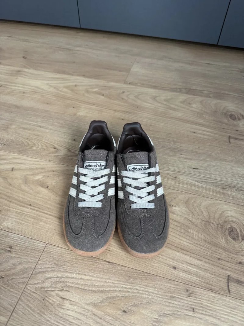 Жіночі кеди шкіряні низькі Adidas Handball Spezial W IF6490 — фото 4