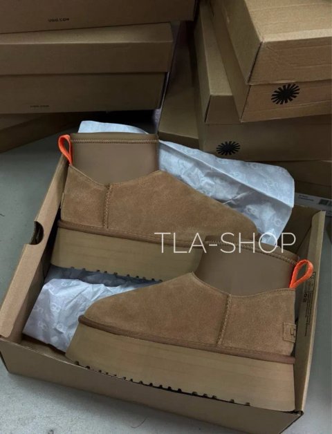 Жіночі короткі уггі UGG Classic Mini Dipper угги