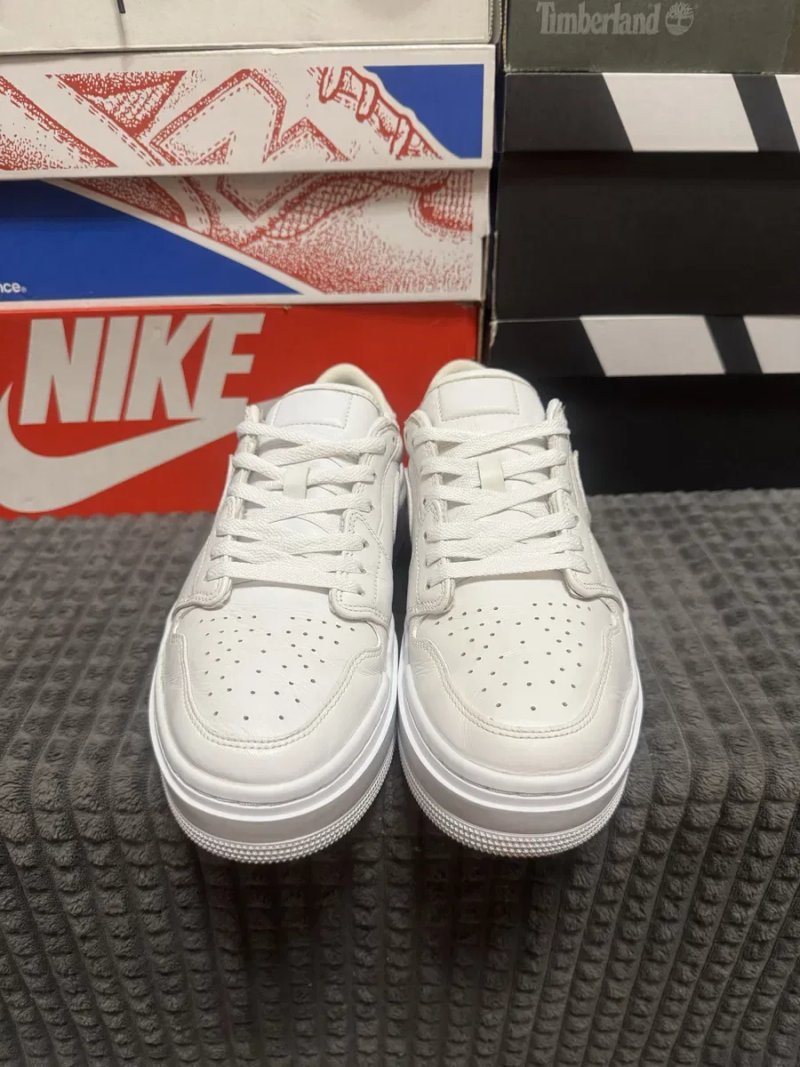 Жіночі кросівки 40,5(26см)Nike Air Jordan 1 Elevate Low оригінал — фото 2