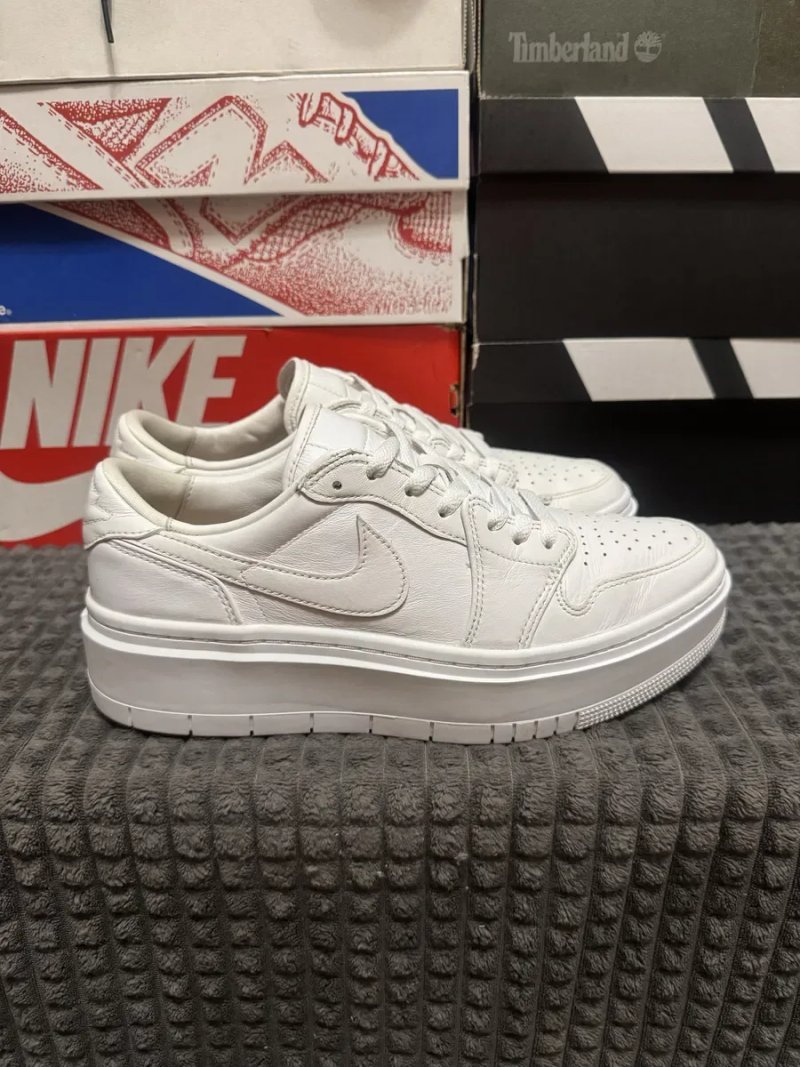 Жіночі кросівки 40,5(26см)Nike Air Jordan 1 Elevate Low оригінал — фото 3