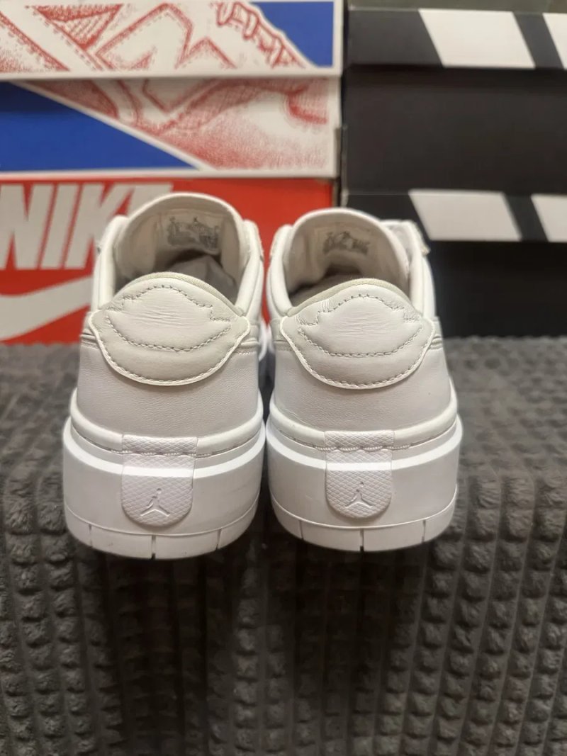 Жіночі кросівки 40,5(26см)Nike Air Jordan 1 Elevate Low оригінал — фото 4