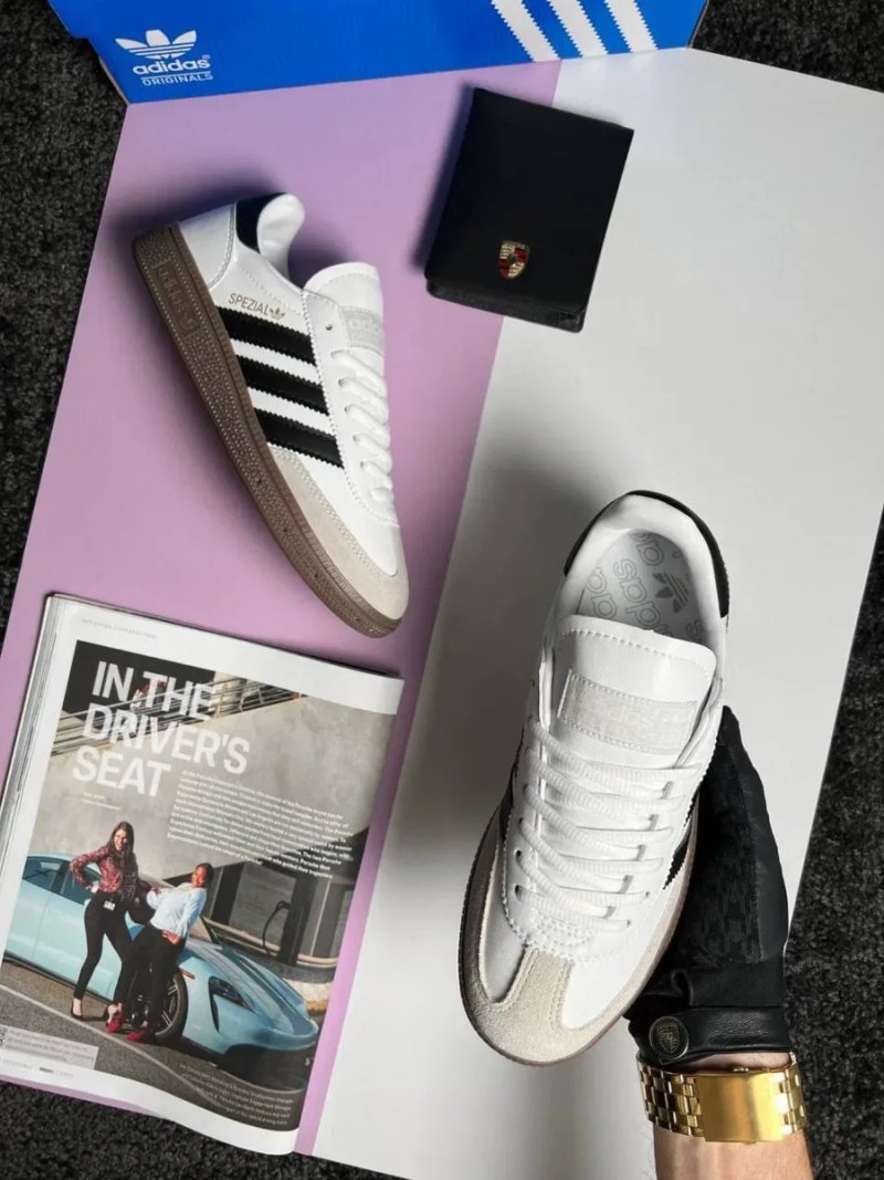 Жіночі кросівки адідас Adidas Handball Spezial White Black [36-41] — фото 2