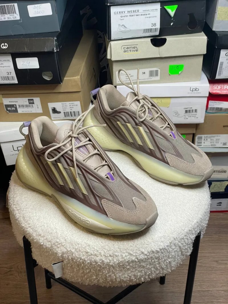 Жіночі кросівки Adidas Ozrah. Розміри 36 та 38. ОРИГІНАЛ!!! — фото 3
