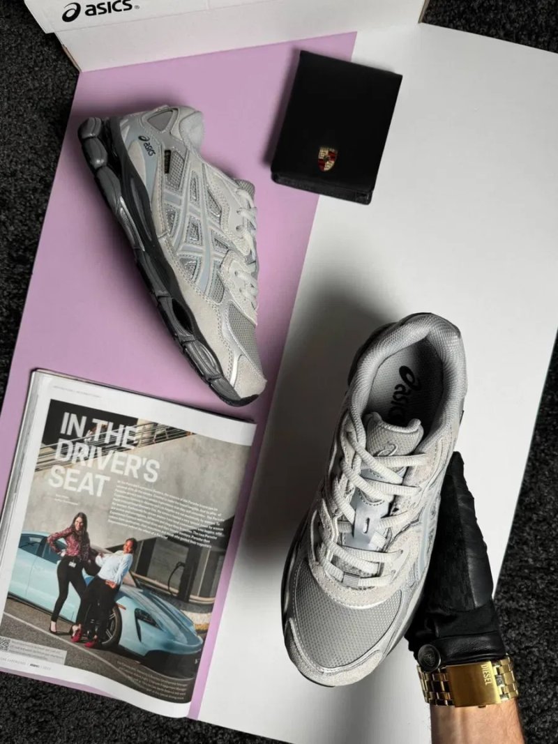 Жіночі кросівки асікс ASICS Gel-NYC W GTX Light Grey Metallic [36-41] — фото 2