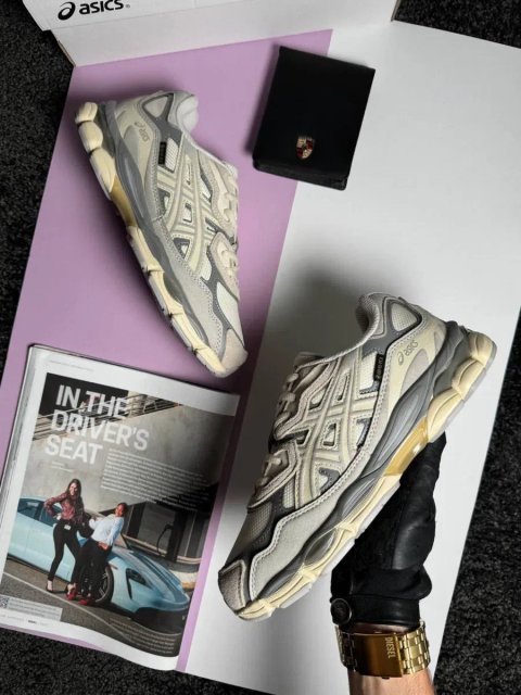 Жіночі кросівки асікс гель нік ASICS Gel-NYC W GTX Beige [37-41]