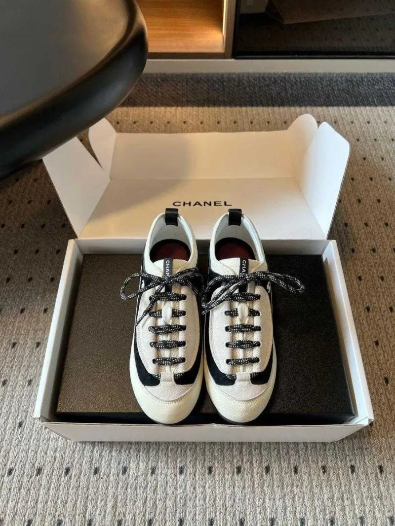 Жіночі кросівки Chanel 26SS чорно-білі шкіряні в стилі ретро натуральна шкіра 39 р — фото 3