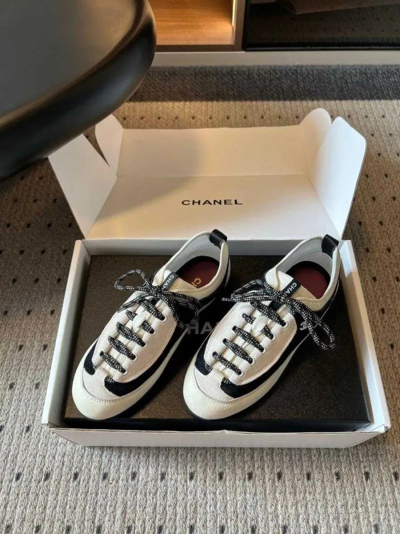 Жіночі кросівки Chanel 26SS чорно-білі шкіряні в стилі ретро натуральна шкіра 39 р — фото 4
