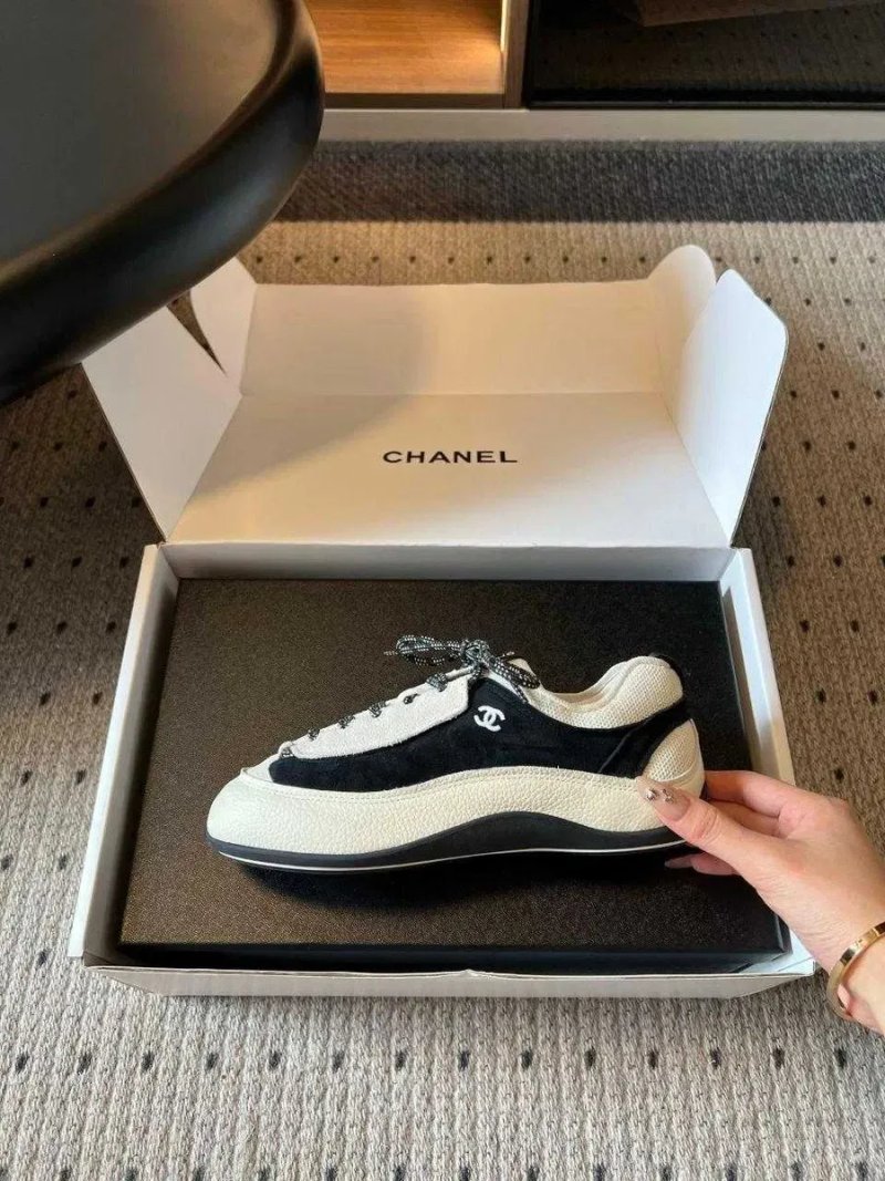 Жіночі кросівки Chanel 26SS чорно-білі шкіряні в стилі ретро натуральна шкіра 39 р — фото 6