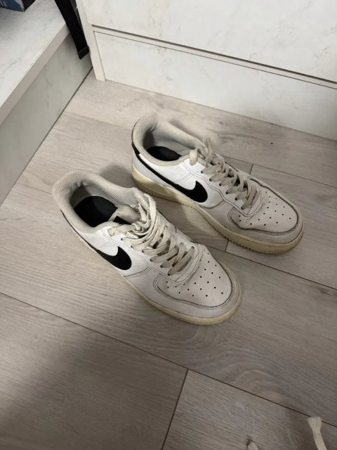 Жіночі кросівки Nike