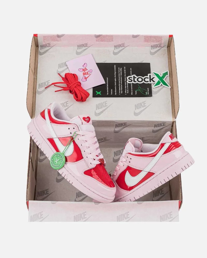 Жіночі кросівки Nike Dunk Low "Valentine's Day" Розміри 36-40 — фото 2