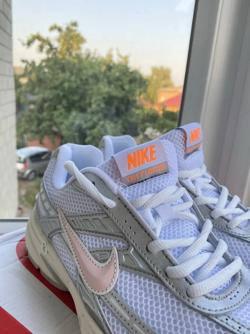 Жіночі  Кросівки Nike Initiator — фото 3