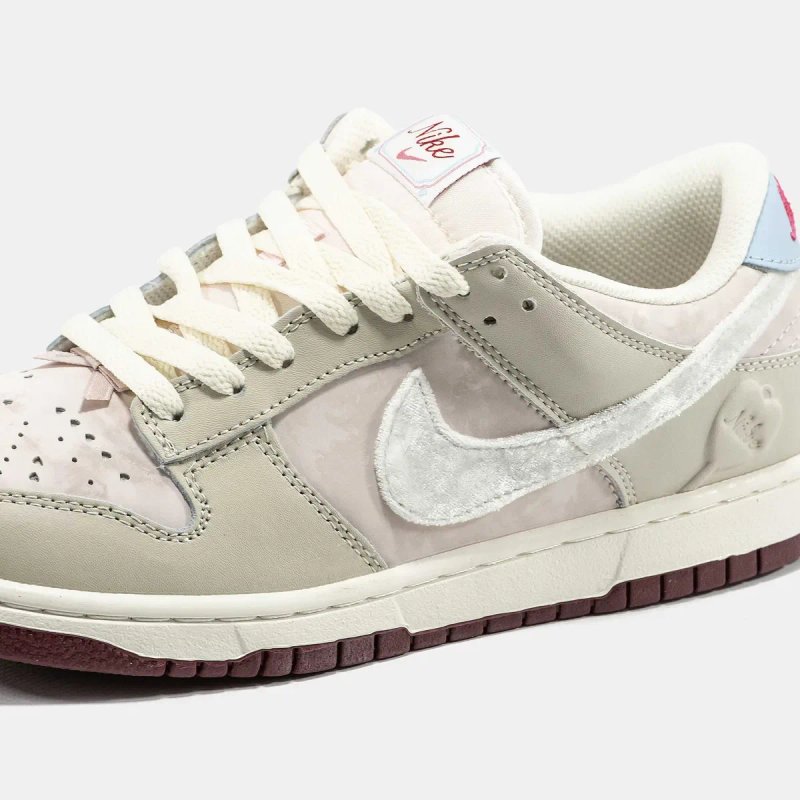 Жіночі кросівки Nike SB Dunk Low "Valentine’s Day" Розміри 36-41 — фото 3