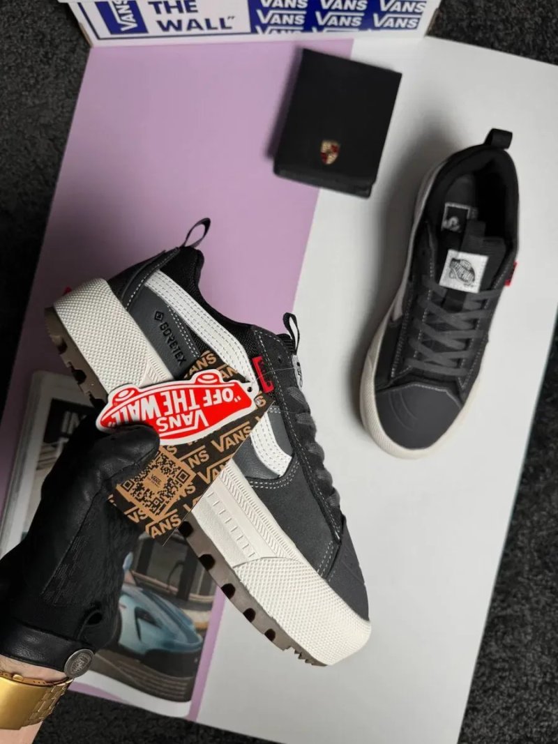 Жіночі кросівки ванс олд скул Vans Old Skool MTE-1 GTX W Grey White [37-41] — фото 3