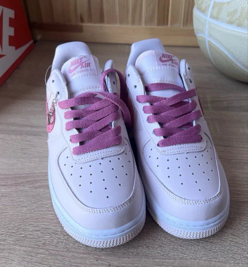 Жіночі Nike Force 1 One Low Форс рожеві 36-40 — фото 5