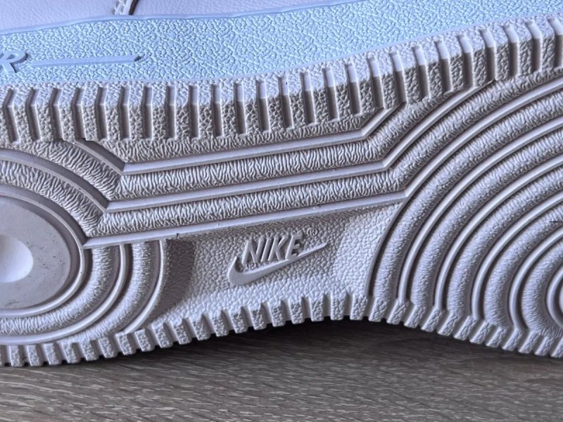 Жіночі Nike Force 1 One Low Форс рожеві 36-40 — фото 6