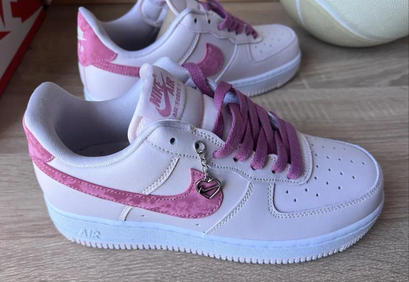Жіночі Nike Force 1 One Low Форс рожеві 36-40 — фото 8