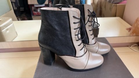 Жіночі шкіряні чоботи Fellini 38 (39)