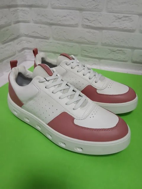 Жіночі шкіряні кеди ECCO Street 720 Gore-tex Оригінал!