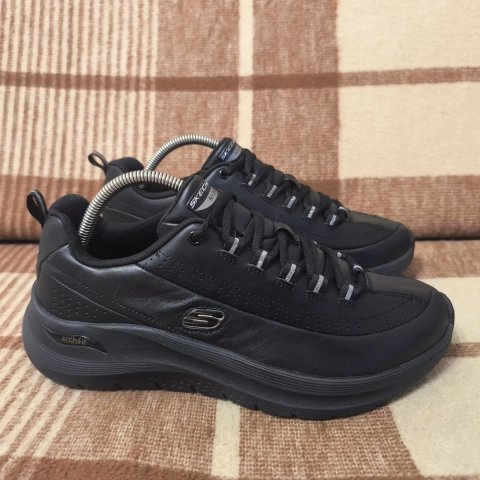 Жіночі шкіряні кросівки Skechers