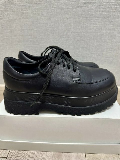 Жіночі шкіряні туфлі, черевики на платформі від бренду GEM Shoes