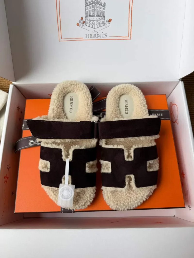 Жіночі теплі коричневі сандалі з овчиною Hermès Chypre Shearling Sandals — фото 5