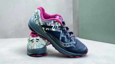 Жіночі зимові трейлові кросівки Saucony Peregrine 8 ICE+ (EUR 40 / 25 см)