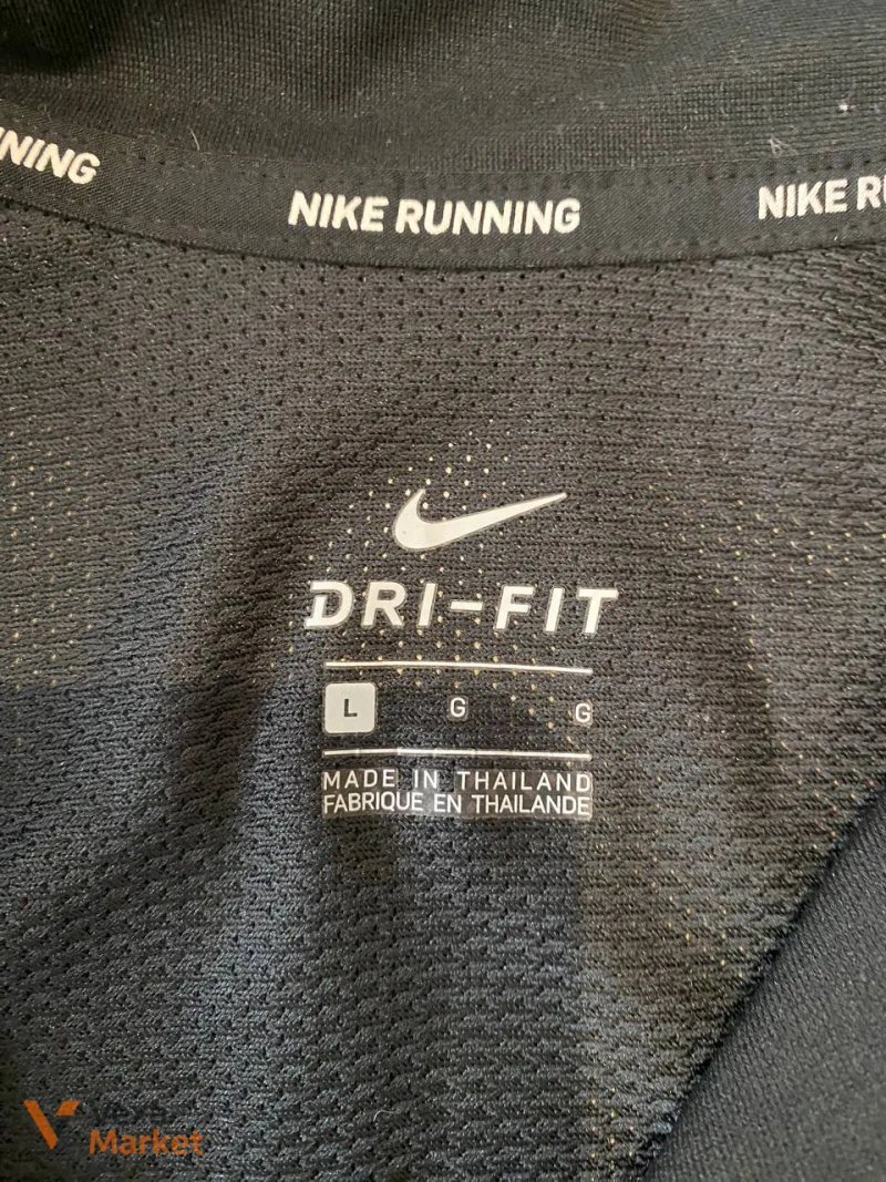 Жіночий лонгслів Nike L — фото 4