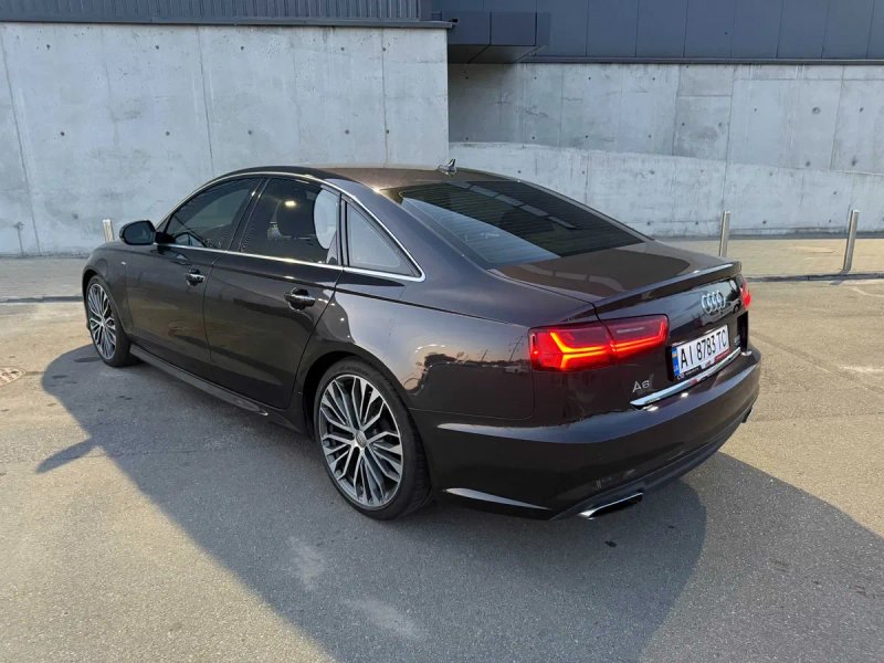 Жирна Комплектація! Audi A6 C7 2017р 2.0 TFSI 231К км. Стан Ідеал! Дуже Рідкісний Колір! — фото 8