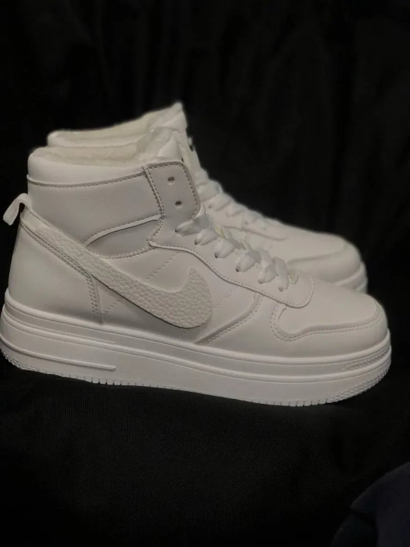 Зимние женские высокие красовки найк Женские белые кросовки Nike air Натуральная кожа Последний размер 38 — фото 4