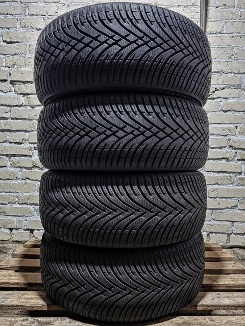 Зимові 235/55r17 Kleber | 2023 | 8/7mm | Made in Romania | Преміум шини | Комплект / 4шт | Ідеальний стан, без пошкоджень, без ремонтів, без дефектів