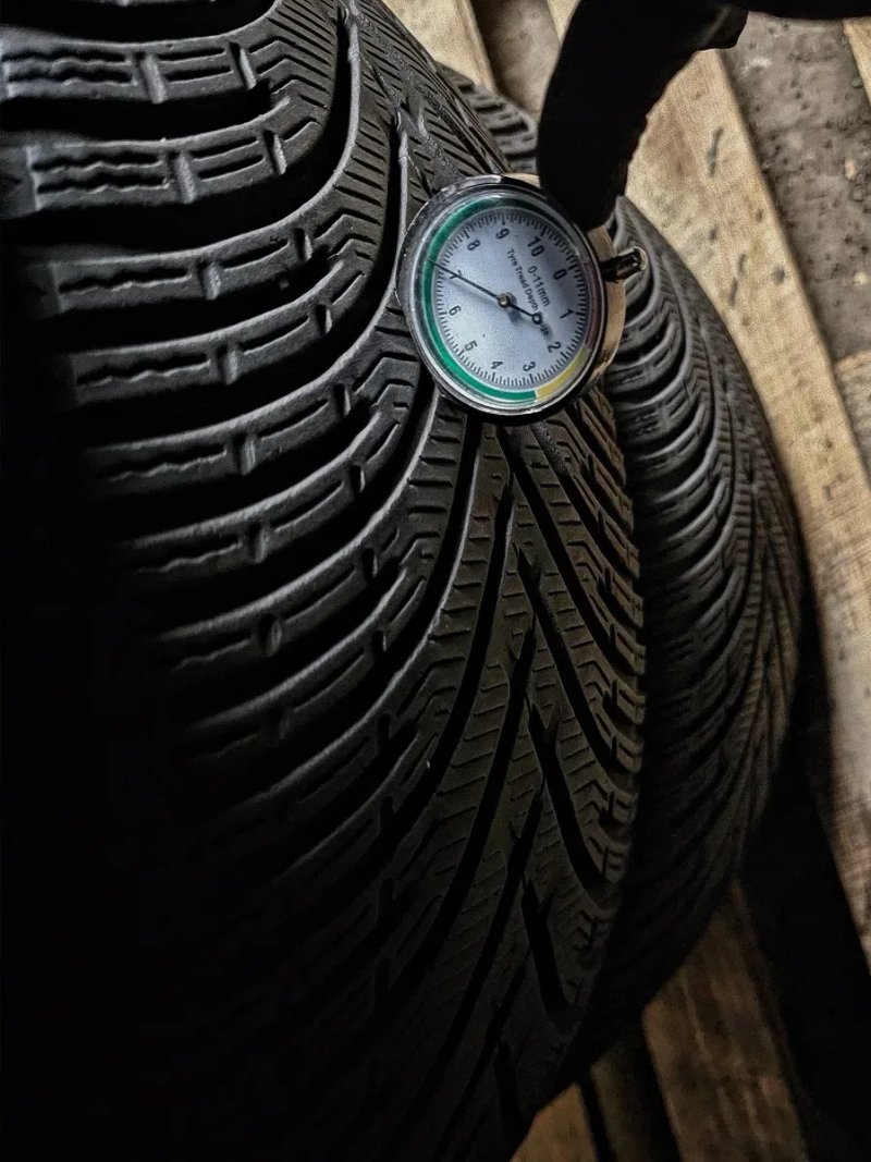 Зимові 235/55r17 Kleber | 2023 | 8/7mm | Made in Romania | Преміум шини | Комплект / 4шт | Ідеальний стан, без пошкоджень, без ремонтів, без дефектів — фото 7