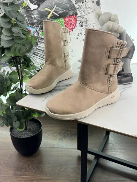 Зимові ботінки Skechers 38 розмір Е16042